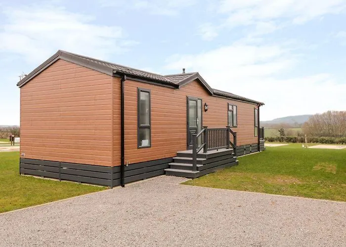 Meadow View With Stunning Views *