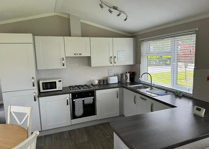 Meadow View With Stunning Views Vakantiehuis *